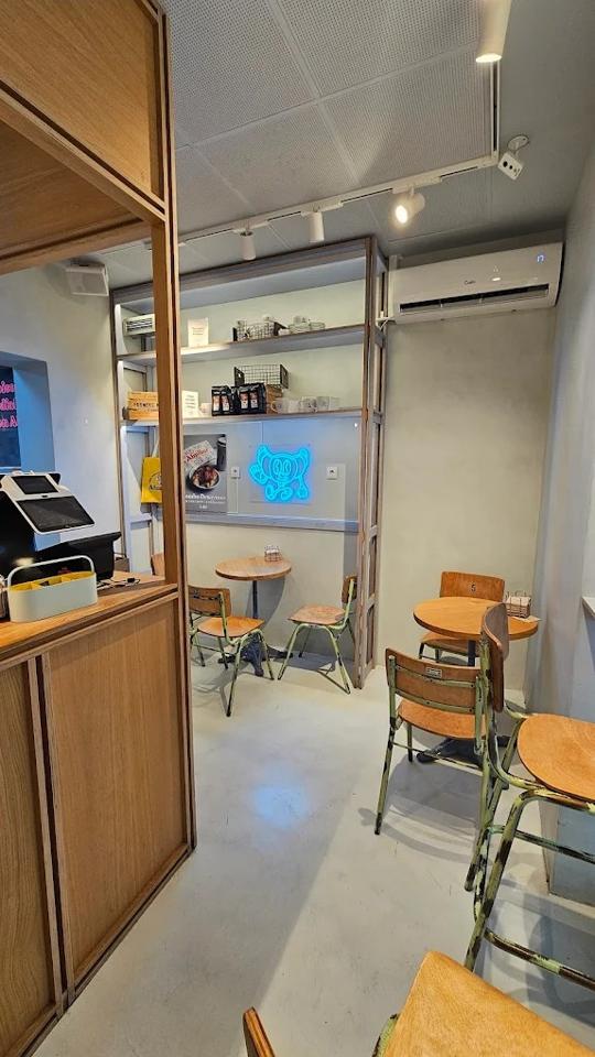 Traspaso de Local en alquiler en Madrid de 75 m2 — Comida para llevar en Madrid