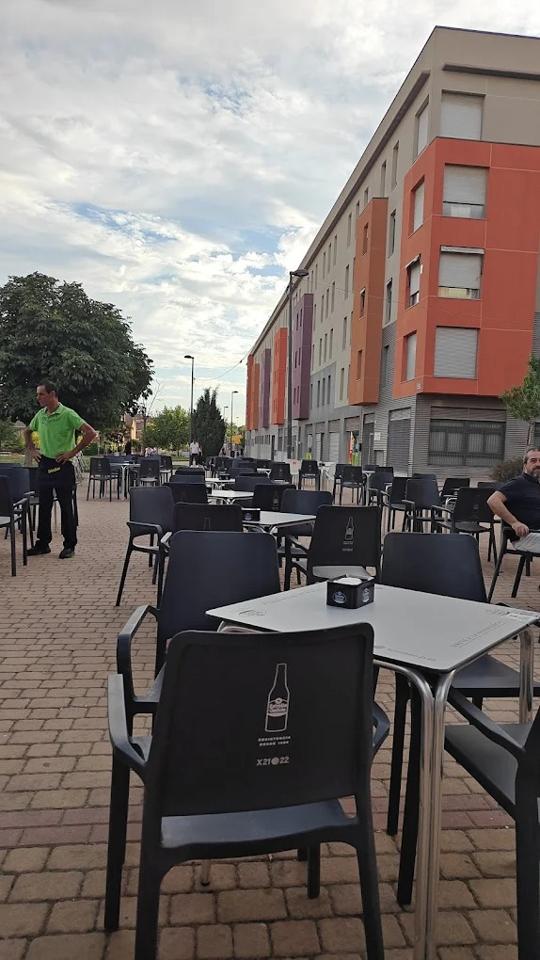 Traspaso de Local en alquiler en Getafe de 200 m2 — Panaderías y Pastelerías en Getafe (Madrid)