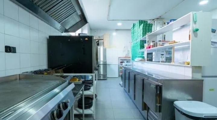 Traspaso de Local en alquiler en Alcalá de Henares de 137 m2 — Restaurantes en Alcalá de Henares (Madrid)