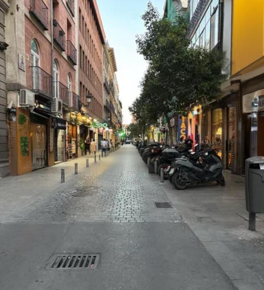 Traspaso de Local en alquiler en madrid de 101 m2 — Panaderías y Pastelerías en madrid