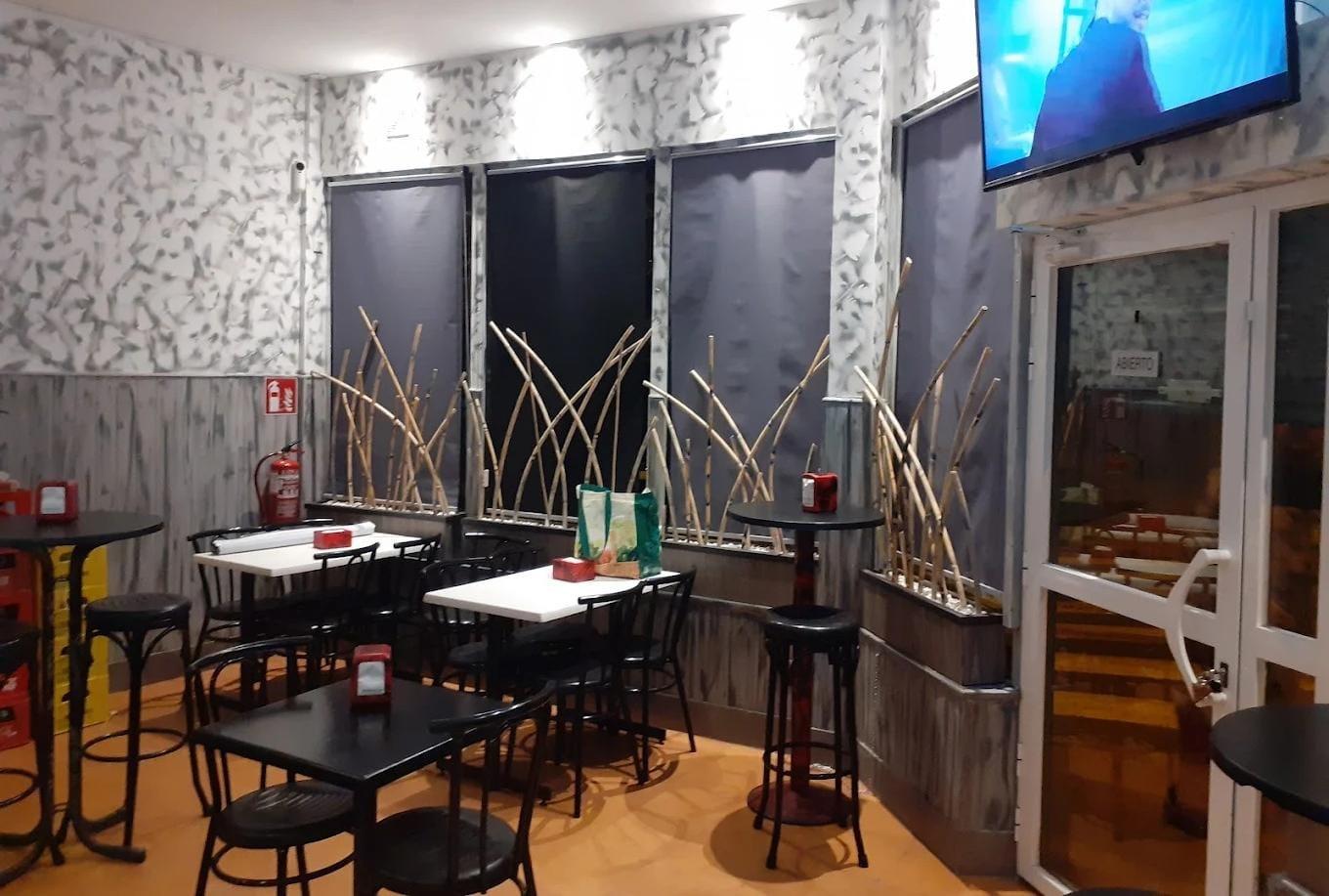 Traspaso de Local en alquiler en Madrid de 75 m2 — Bares y Cafeterías en Madrid