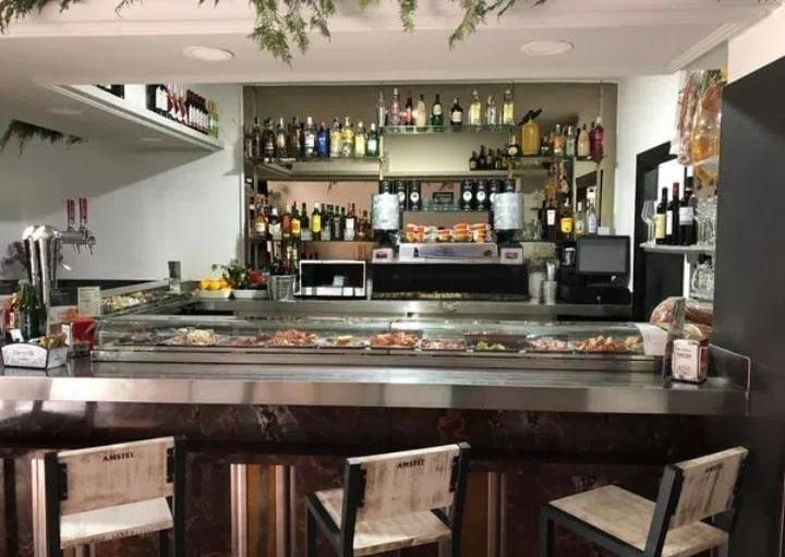Traspaso de Local en alquiler en Madrid de 210 m2 — Bares y Cafeterías en Madrid