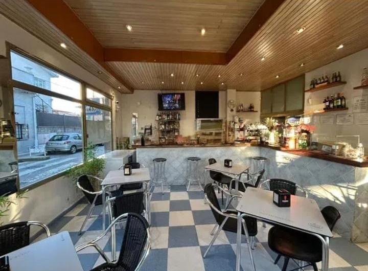 Traspaso de Local en alquiler en Collado Villalba de 65 m2 — Bares y Cafeterías en Collado Villalba (Madrid)