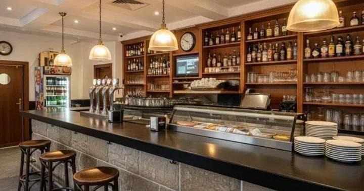 Traspaso de Local en alquiler en Coslada de 200 m2 — Restaurantes en Coslada (Madrid)