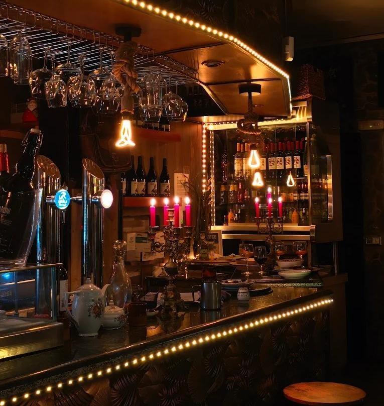 Traspaso de Local en alquiler en Madrid de 90 m2 — Restaurantes en Madrid