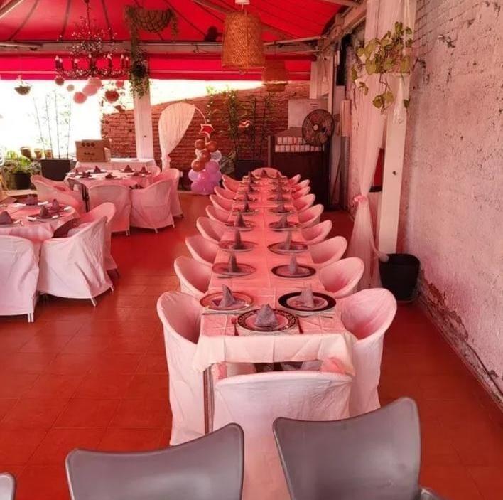 Traspaso de Local en alquiler en Sevilla la Nueva de 350 m2 — Restaurantes en Sevilla la Nueva (Madrid)