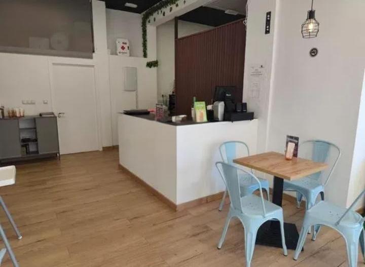 Traspaso de Local en alquiler en Madrid de 100 m2 — Bares y Cafeterías en Madrid