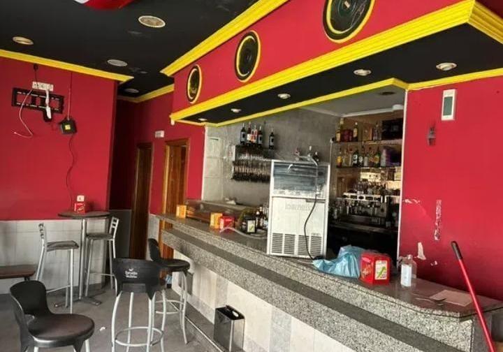 Traspaso de Local en venta en Madrid de 60 m2 — Bares y Cafeterías en Madrid