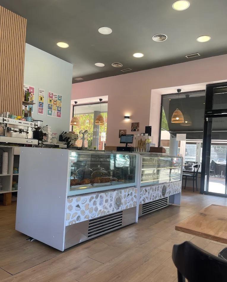 Traspaso de Local en alquiler en Madrid de 130 m2 — Panaderías y Pastelerías en Madrid